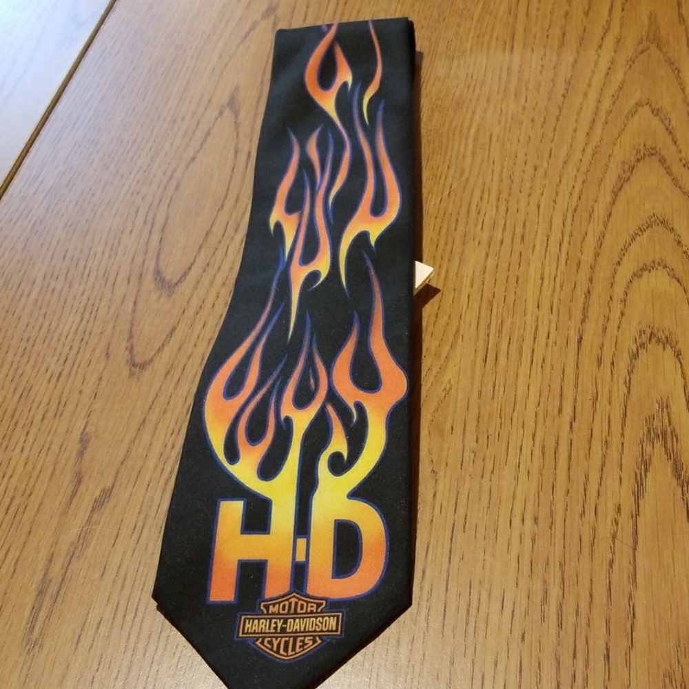 Harley Davidson Ralph Marlin Flame Necktie